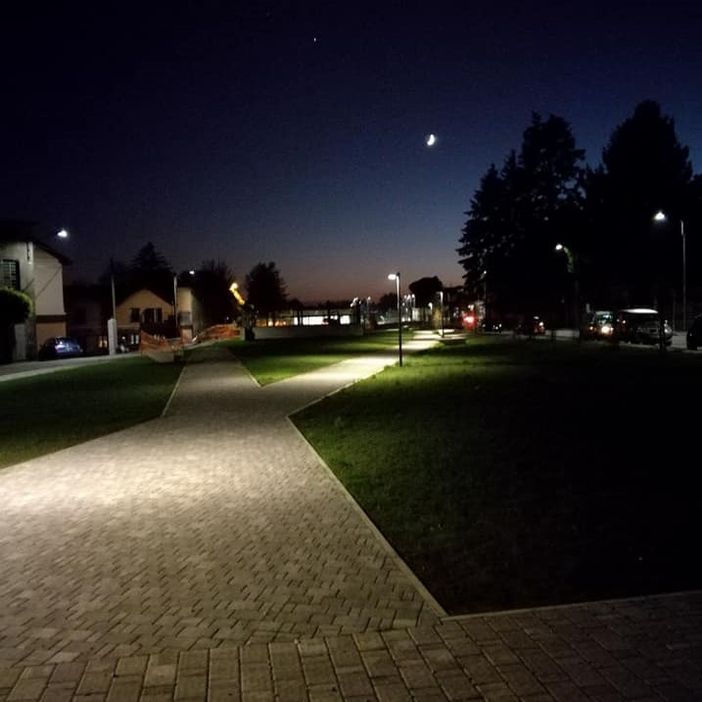 Il parco della stazione in una foto di Rosanna Rizzo