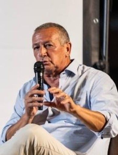 „La Cina ha nel mirino l’Impero USA”