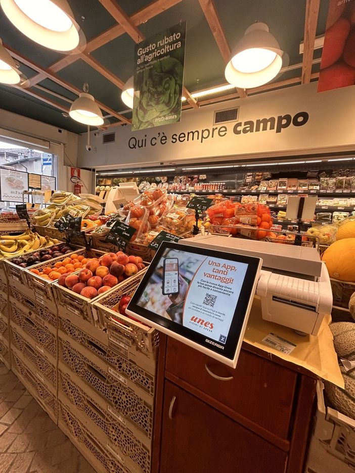 Unes prosegue il rebranding e rinnova il punto vendita di Gavirate