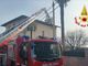 L'intervento dei vigili del fuoco a Sangiano