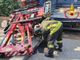 Paura a Venegono, operaio resta schiacciato da una piattaforma. Trasportato in ospedale con l'elisoccorso