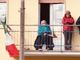 Nonna Maria compie 105 anni e s'affaccia al suo balcone di Morazzone: è il simbolo di tutto ciò che dobbiamo proteggere