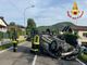 Auto si ribalta, un ferito sulla Provinciale a Cunardo