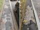 Lo stato del marciapiede su un lato di via Dandolo Lo stato del marciapiede su un lato di via Dandolo