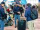 Ruba il trolley a un passeggero a Malpensa, trentacinquenne in manette Ruba il trolley a un passeggero a Malpensa, trentacinquenne in manette