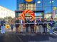 VIDEO. Folla e tante novità all'apertura del nuovo Lidl di via Carcano. «Un'area rigenerata e green sconfigge abbandono e degrado»