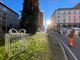FOTO. Il Natale varesino scalda i motori: al via l'allestimento dell'albero in piazza Monte Grappa. Dal fine settimana sarà magia