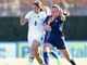 Beatrice Calegari in azione con la maglia numero 8 dell'Italia nella partita contro la Francia