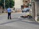 Il luogo dell'incidente a Castiglione Olona con la moto a terra all'incrocio tra la Varesina e via Rosselli Il luogo dell'incidente a Castiglione Olona con la moto a terra all'incrocio tra la Varesina e via Rosselli