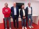 Roberto Cimberio, secondo da sinistra vicino al presidente de Il Basket Siamo Noi Umberto Argieri, oggi a Masnago per la Varese School Cup. Nelle foto in fondo anche insieme a Gianmarco Pozzecco e a Paola Biancheri, segretario de Il Basket Siamo Noi