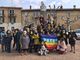 FOTO. “Facciamo una foto insieme”: il flashmob per la Festa della Donna a Viggiù con i colori dell'Ucraina