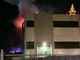 Arcisate, i vigili del fuoco domano le fiamme in azienda