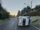 Laveno, strada ghiacciata: auto si ribalta