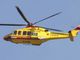 Dumenza, si infortuna mentre svolge lavori agricoli. In volo l'elisoccorso