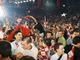 Sono le 22.30 circa dell'11 maggio 1999: Varese è campione d'Italia e la sua gente esplode di gioia, invadendo il campo prima di invadere una città intera Sono le 22.30 circa dell'11 maggio 1999: Varese è campione d'Italia e la sua gente esplode di gioia, invadendo il campo prima di invadere una città intera