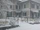 Domattina potremmo risvegliarci con la neve al Campo dei Fiori (nella foto l'osteria Irma imbiancata)