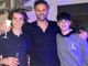 Mathieu Moreau insieme ai due figli Maxim ed Evan. Sotto nella gallery è con la sua Tanya