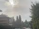 VIDEO Pioggia e tuoni con il sole a Varese. Resta il rischio temporali, calo delle temperature massime