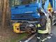 Scontro tra un'auto e un camion a Vergiate, paura sulla SP 47