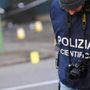 Milano, si getta dalla finestra: in casa la mamma morta. Ipotesi omicidio-suicidio