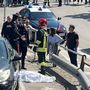 Chieti, auto su pedoni dopo celebrazioni 25 aprile a Lanciano: un morto e diversi feriti