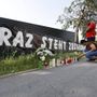 Austria, sparatoria a Graz: trovata bomba artigianale nell'abitazione dell'autore 21enne