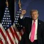 Iran riapre Hormuz, Trump mantiene il blocco navale: "Ci prendiamo l'uranio". Teheran smentisce