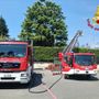 I vigili del fuoco in azione in via della Stria a Tradate