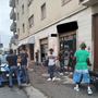 Giro di vite della polizia a Gallarate sulla sicurezza urbana: 61 persone identificate di cui 23 con precedenti. Sanzionate anche tre attività