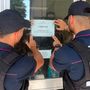 Fuga dopo l’aggressione, si rifugia nel minimarket: il Questore chiude il locale per sette giorni Fuga dopo l’aggressione, si rifugia nel minimarket: il Questore chiude il locale per sette giorni