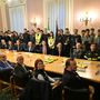Sicurezza stradale e cultura della legalità: sottoscritto in Prefettura il protocollo d’intesa “On the Road” Sicurezza stradale e cultura della legalità: sottoscritto in Prefettura il protocollo d’intesa “On the Road”