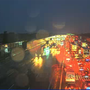 Scontro all'alba tra più veicoli sull'Autostrada dei Laghi, tre persone soccorse. Traffico in tilt