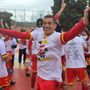 Elios Minaj, 23 anni, festeggia la promozione del Bra: per l'ex Varese 10 gol (foto Christian Flammia da Targatocn.it)