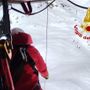 Escursionista in difficoltà nella neve in Val Vigezzo, salvato con l'elicottero Drago 166 di Malpensa