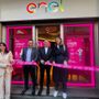 Il taglio del nastro al nuovo Store Enel di via Avegno 1 a Varese