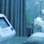 Ebola, attivato il protocollo sanitario in provincia di Como. Due persone in isolamento a Milano Ebola, attivato il protocollo sanitario in provincia di Como. Due persone in isolamento a Milano