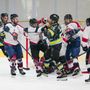 Domenica nuova adrenalina e ultime battaglie per assegnare il titolo di campioni della categoria C del campionato Libertas all'Acinque Ice Arena (foto Michele Del Re - Varese Crazy Bees) Domenica nuova adrenalina e ultime battaglie per assegnare il titolo di campioni della categoria C del campionato Libertas all'Acinque Ice Arena (foto Michele Del Re - Varese Crazy Bees)