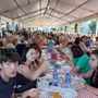 Stand gastronomico protagonisti nel fine settimana in provincia di Varese: nella foto le tavolate della manifestazione "Tri dì in cumpagnia" di Sesto Calende Stand gastronomico protagonisti nel fine settimana in provincia di Varese: nella foto le tavolate della manifestazione "Tri dì in cumpagnia" di Sesto Calende