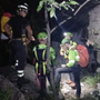 Il soccorso alpino al lavoro Il soccorso alpino al lavoro