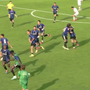 Tutti in campo a gioire anche dalla panchina per l'1-1 di Pietra al Breda di Sesto