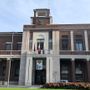 Il municipio di Luino