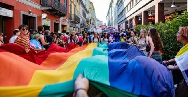 Varese si prepara al Pride 2026: sabato la grande parata del decennale con BigMama e Debora Villa Varese si prepara al Pride 2026: sabato la grande parata del decennale con BigMama e Debora Villa