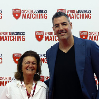 Pallacanestro Varese e Oltre Consulting: al via una collaborazione strategica su marketing, comunicazione ed eventi