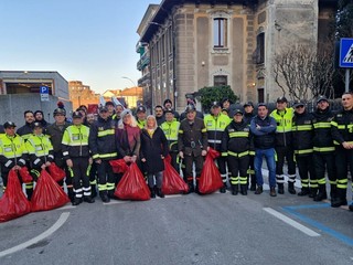 La visita delle Befana nei reparti di Varese, Cittiglio, Tradate e Busto Arsizio
