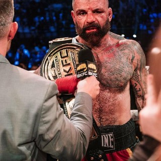 Immenso Alessio Sakara!