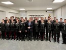 Il Colonnello Marco Gagliardo e il Prefetto Salvatore Pasquariello assieme ai nuovi Carabinieri della provincia di Varese