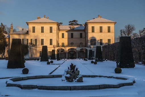 Villa Panza coperta dalla neve