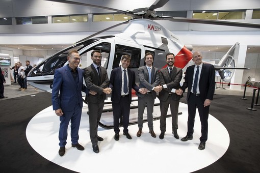 Leonardo: successo commerciale per il nuovo elicottero AW09 in Europa con contratti preliminari per dieci unità con Léman Aviation