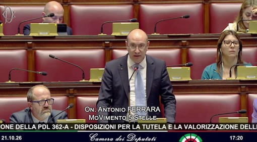 Ferrara (M5S): «Desertificazione commerciale, il Governo accoglie il nostro impegno»