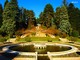 Un libro racconta storia e storie di Villa Toeplitz: gli splendidi giardini nati dai viaggi della bella Edvige